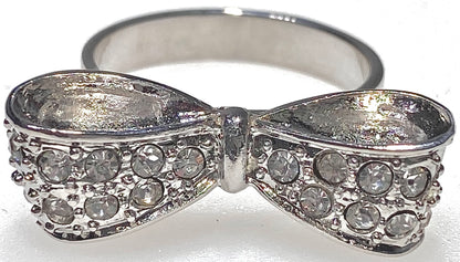 PLAYBOY TIE CRYSTAL RING SIZE ONLY 7OR 8