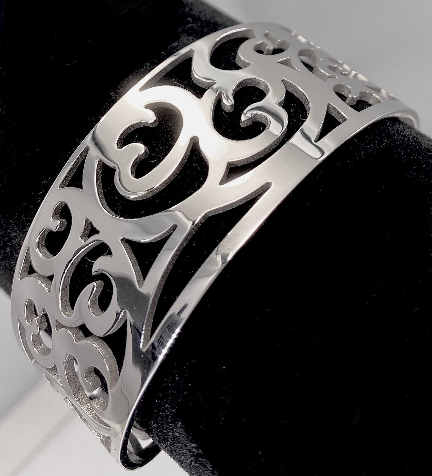 Jewelry Fashion Filigree Cuff Bangle