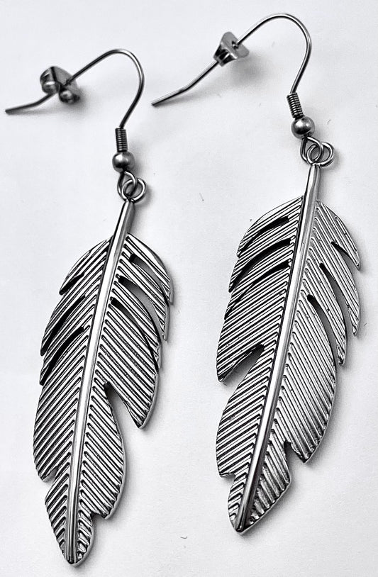 JEWELRY FASHION WHITE GOLD PLATED LEAVES with FISH HOOK EARRING