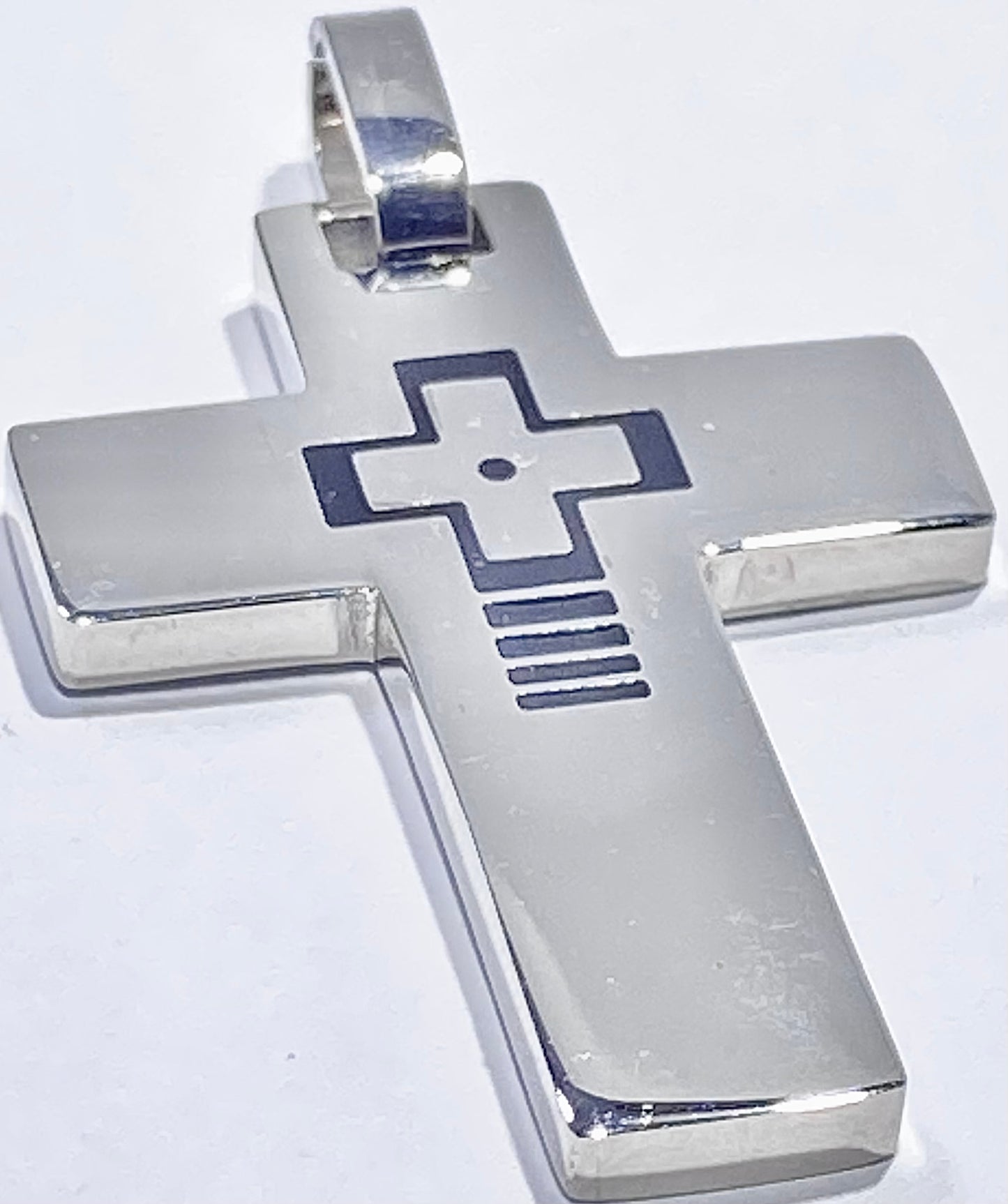 JEWLRY FASHION Black Inlay Silver Plated Cross