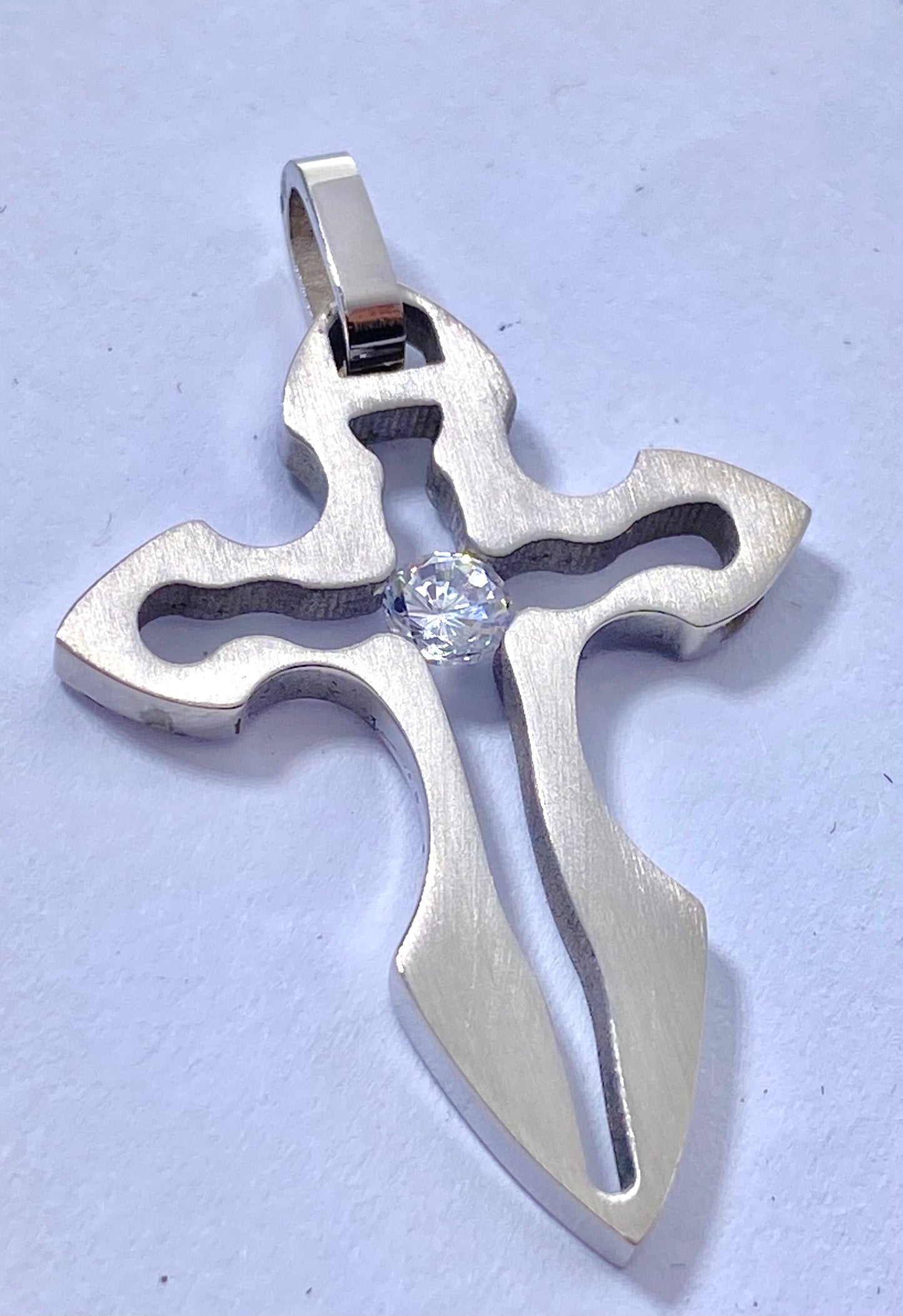JEWLRY FASHION Designer Key Cross with Crystal