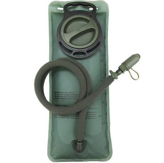 Hydration Bladder, BP 2L A Free Water Bladder for Hiking Backpack 2 Liter Military Green Water Storage Bag with Insulated Tube, Hydration Back Pack Replacement for Outdoor Camping Running Cycling