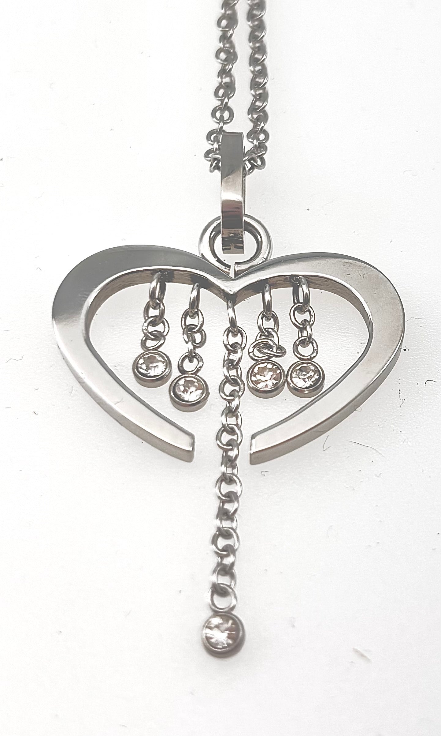 JEWELRY OPEN HEART WITH DANGLES CRYSTAL PENDANT AND BALL CHAIN 18"