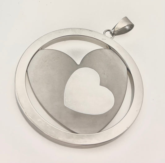 Jewelry Polish Circle With Satin Heart With A Polish Inside